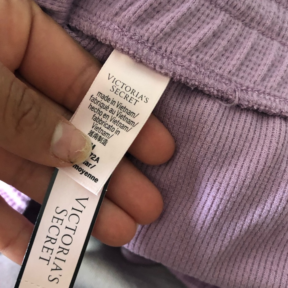 NWT Victoria’s Secret Glow Henley Jogger Pants - Picture 6 of 7